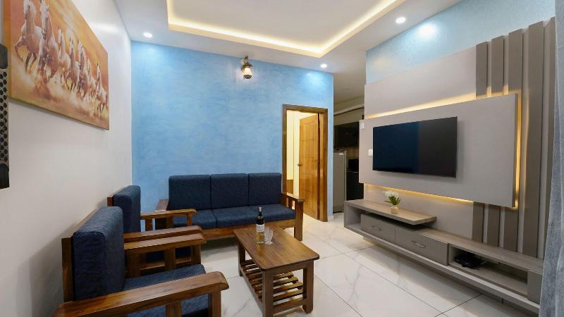 Royal Tusker Luxury Service Apartments image