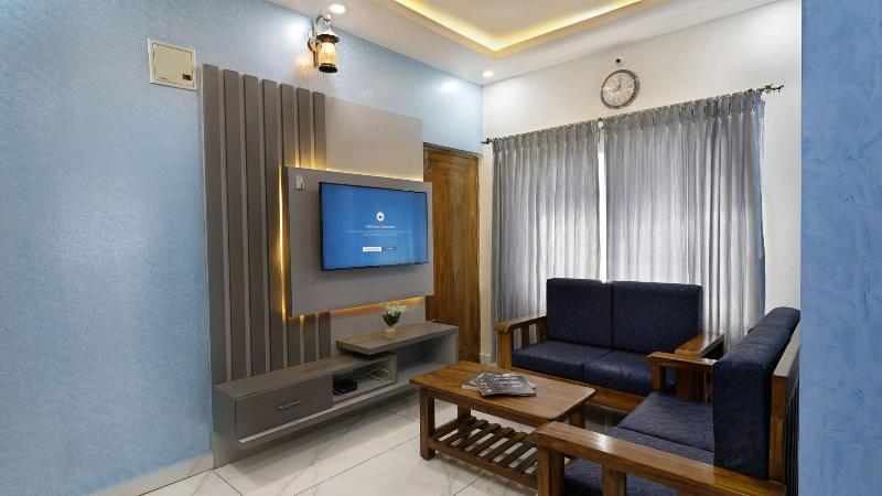 Royal Tusker Luxury Service Apartments image