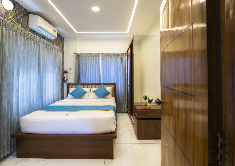 Royal Tusker Luxury Service Apartments image