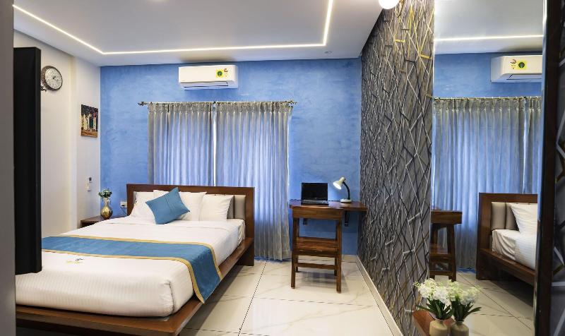 Royal Tusker Luxury Service Apartments image