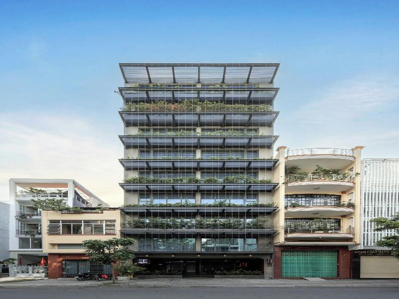 Triple E Hotel Metro Ben Thanh image