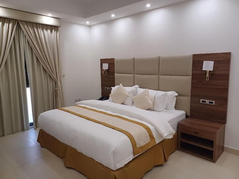 Golden Elite Hotel image