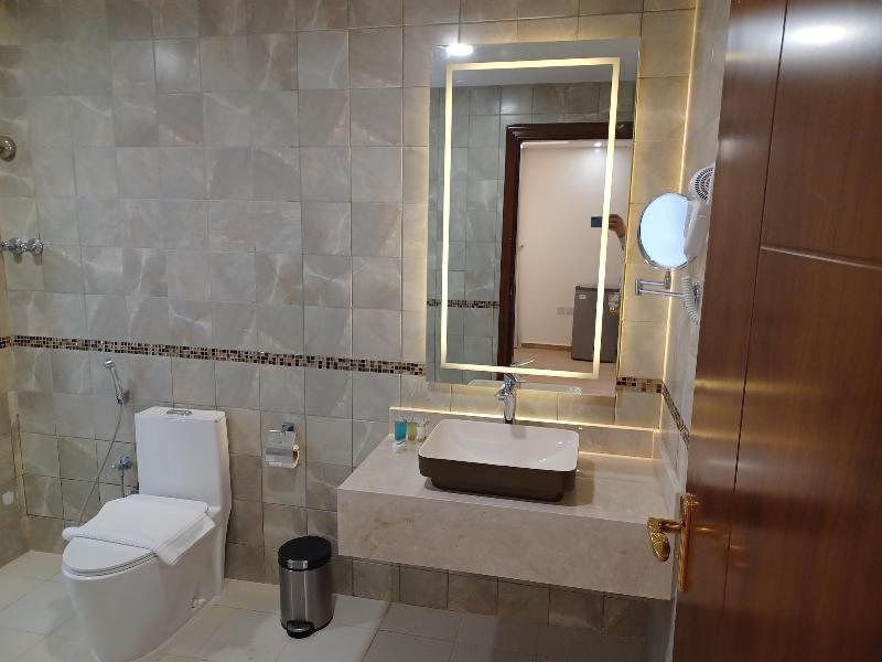 Golden Elite Hotel image