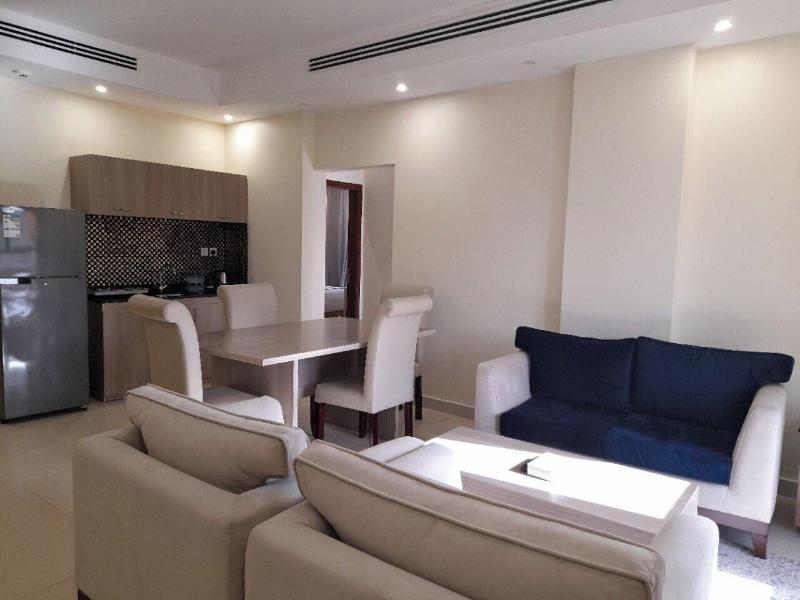 Golden Elite Hotel image