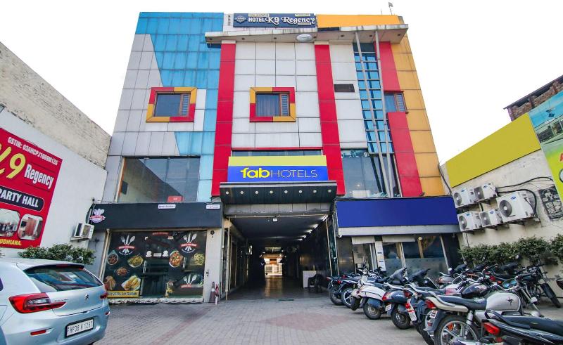 Fabhotel K9 Regency — general view
