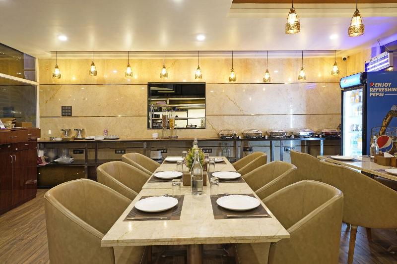 Kingston Hotel image