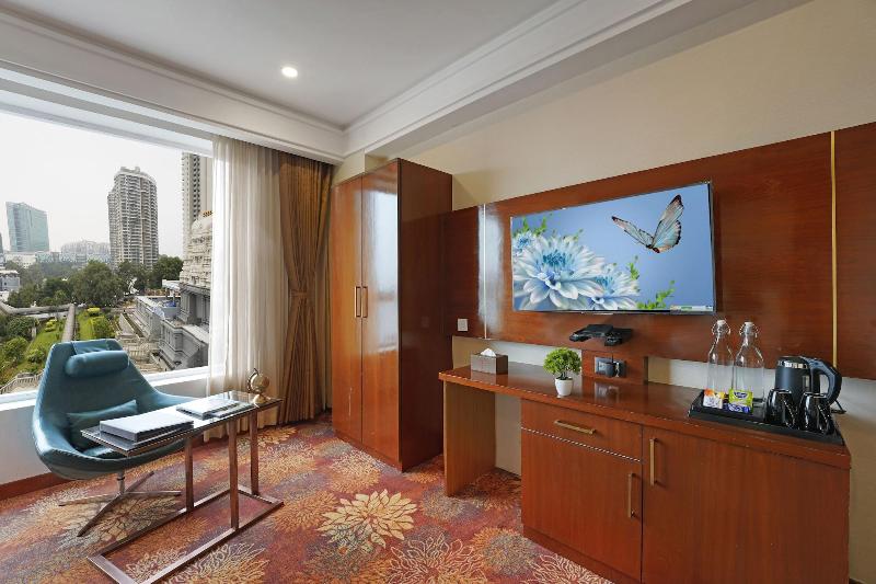 Kingston Hotel image