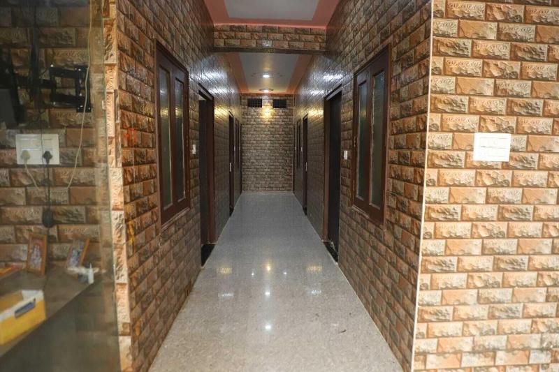 Shri Laddu Gopal Guest House