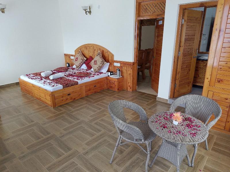 Elegance Retreat Manali Luxury Stay image