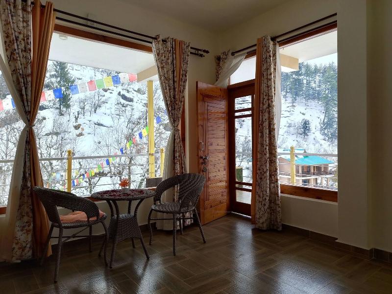 Elegance Retreat Manali Luxury Stay image