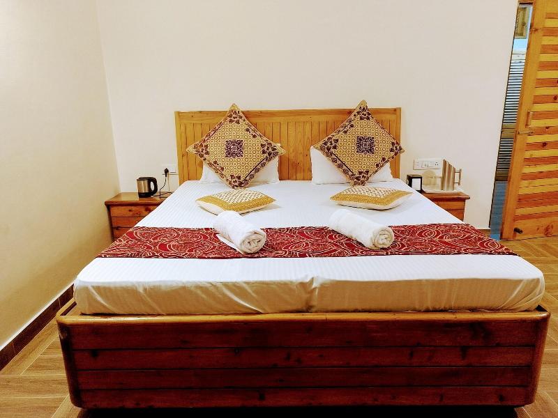 Elegance Retreat Manali Luxury Stay image