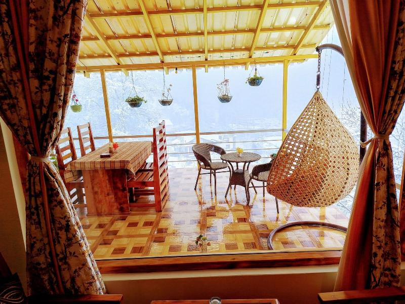 Elegance Retreat Manali Luxury Stay image