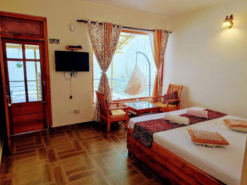 Elegance Retreat Manali Luxury Stay image