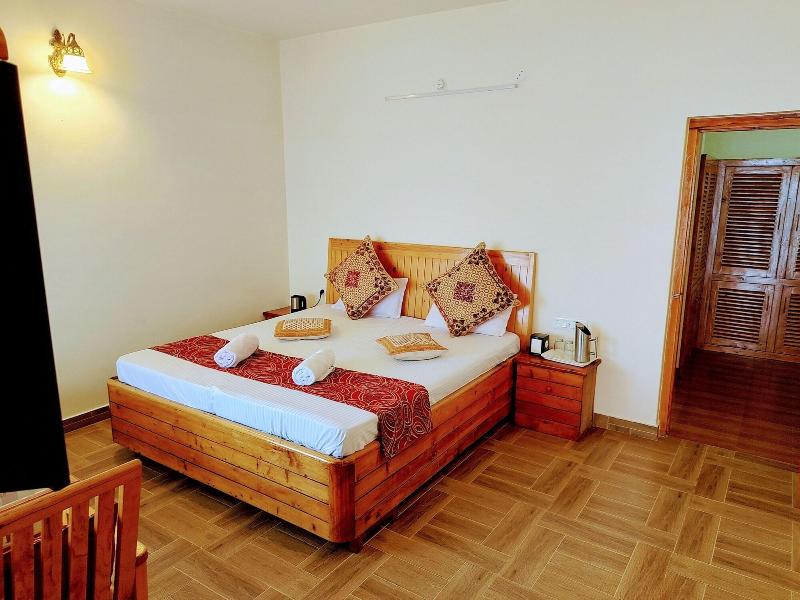Elegance Retreat Manali Luxury Stay image