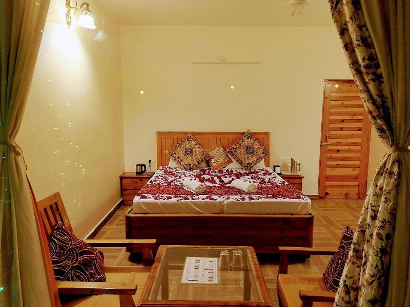 Elegance Retreat Manali Luxury Stay image