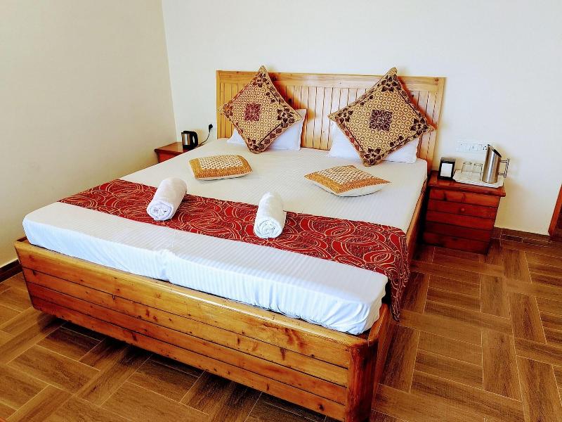 Elegance Retreat Manali Luxury Stay image
