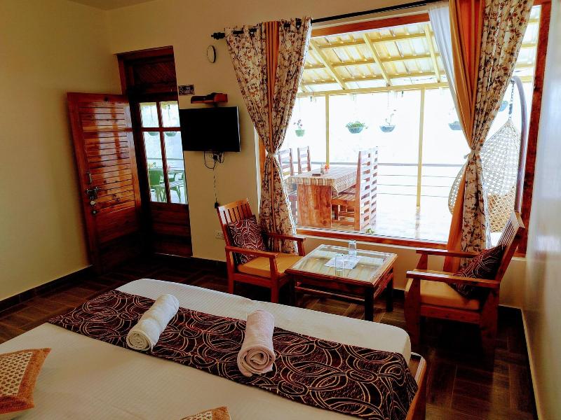 Elegance Retreat Manali Luxury Stay image