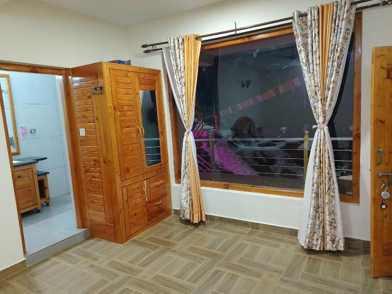 Elegance Retreat Manali Luxury Stay image