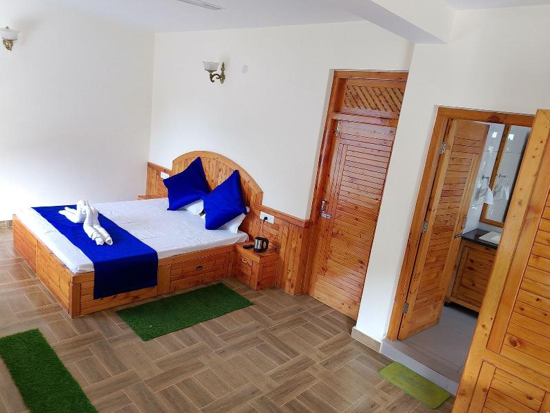 Elegance Retreat Manali Luxury Stay image