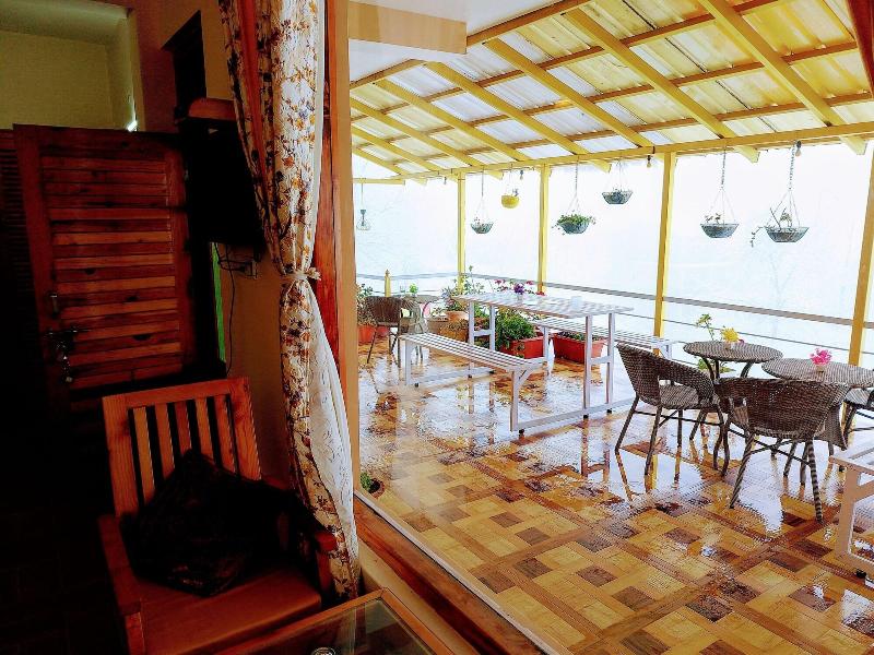 Elegance Retreat Manali Luxury Stay image