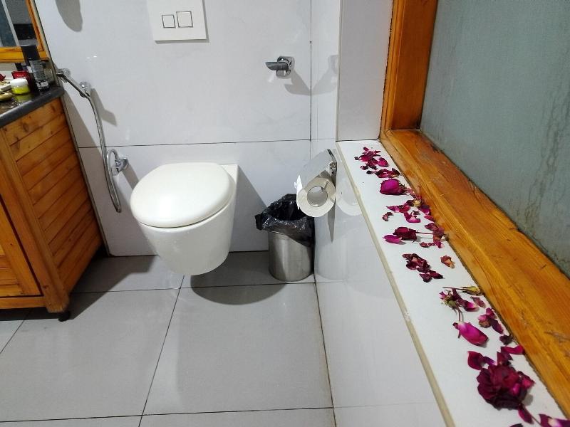 Elegance Retreat Manali Luxury Stay image