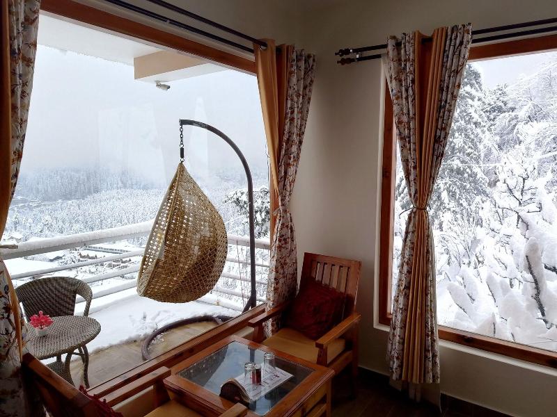 Elegance Retreat Manali Luxury Stay image