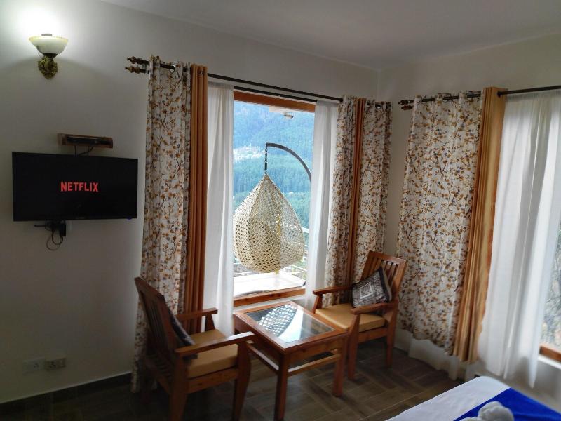 Elegance Retreat Manali Luxury Stay image
