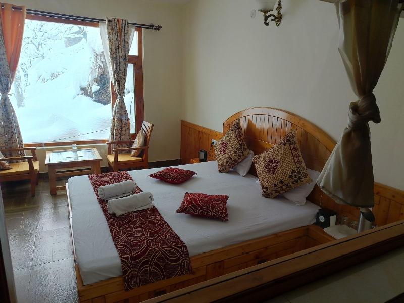 Elegance Retreat Manali Luxury Stay image
