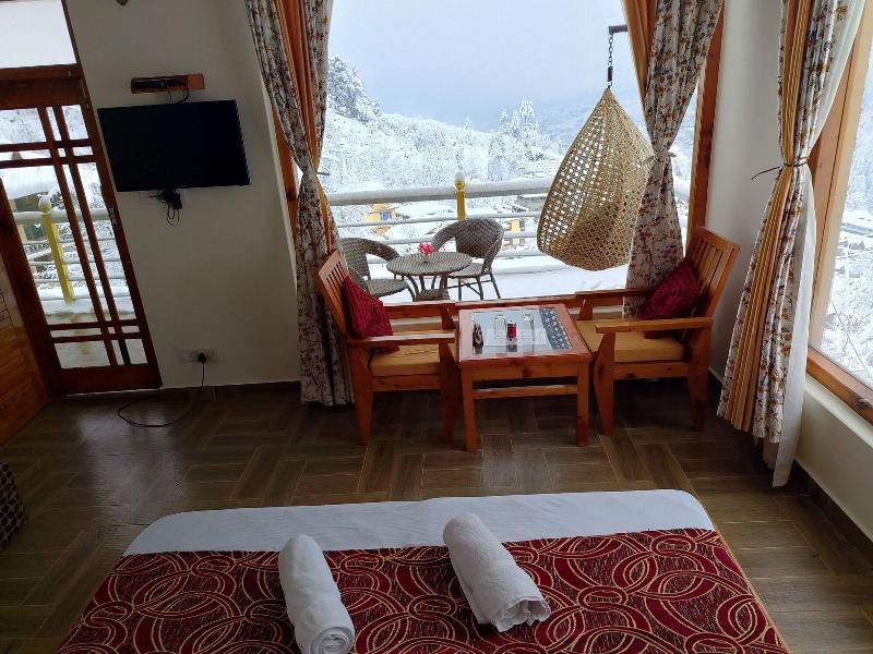 Elegance Retreat Manali Luxury Stay image