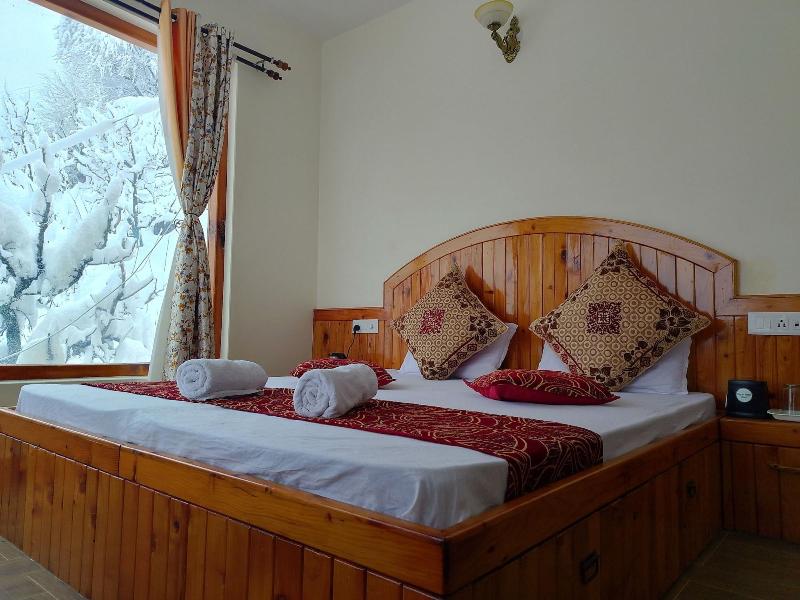 Elegance Retreat Manali Luxury Stay image