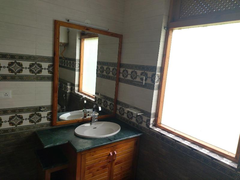 Elegance Retreat Manali Luxury Stay image