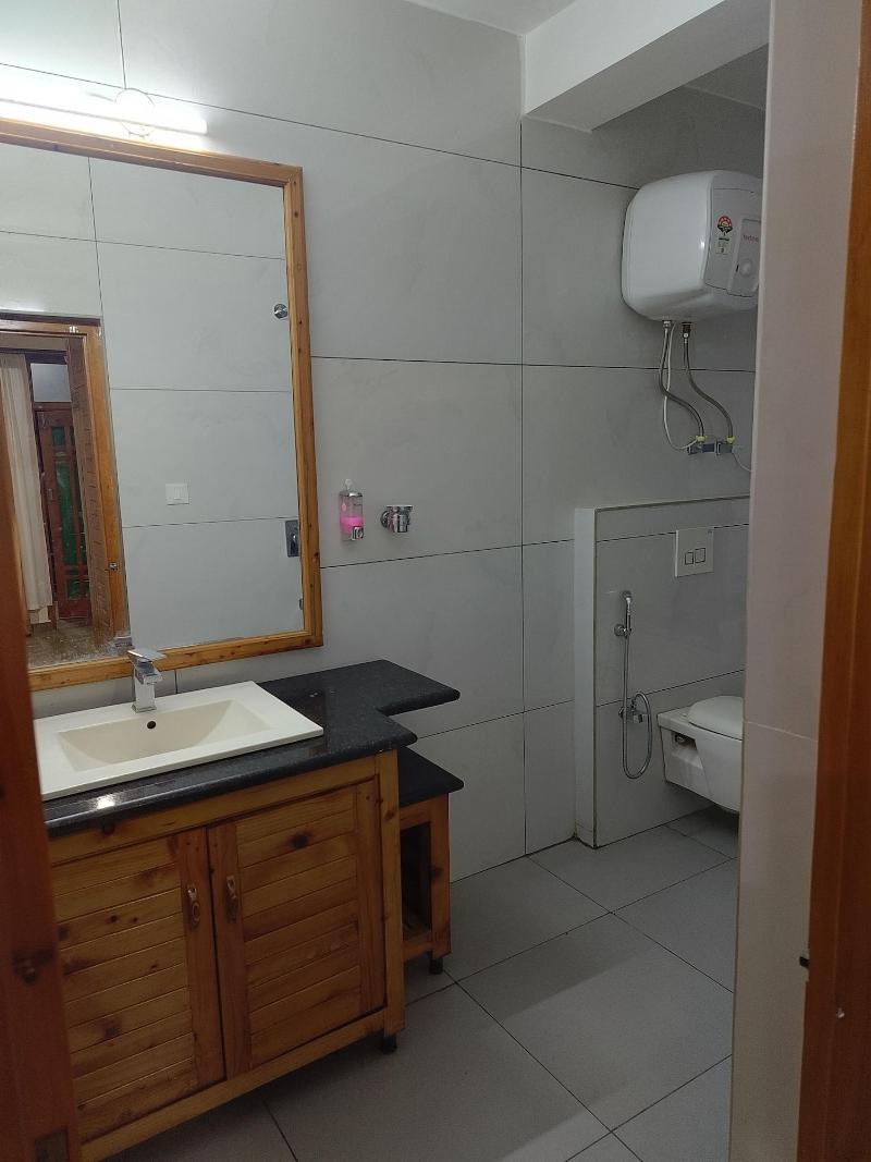 Elegance Retreat Manali Luxury Stay image