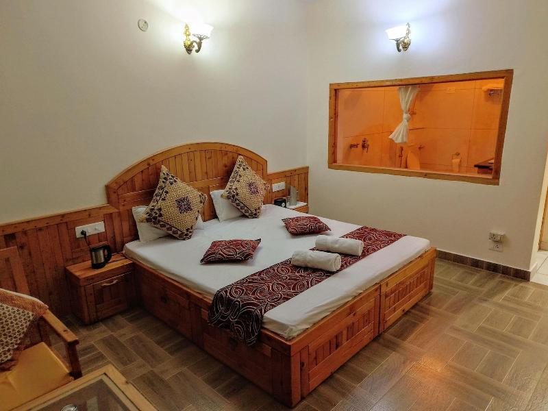 Elegance Retreat Manali Luxury Stay image