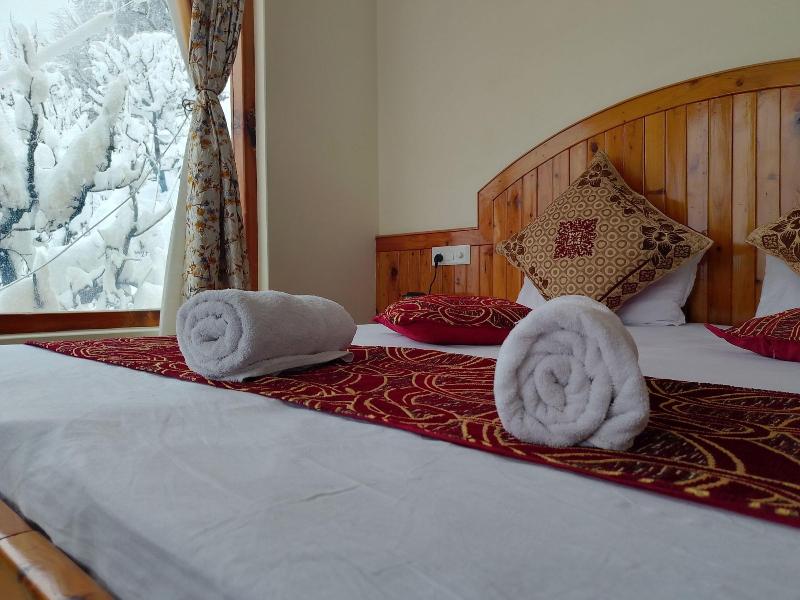 Elegance Retreat Manali Luxury Stay image