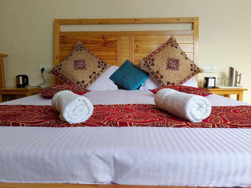 Elegance Retreat Manali Luxury Stay image