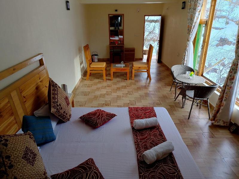 Elegance Retreat Manali Luxury Stay image