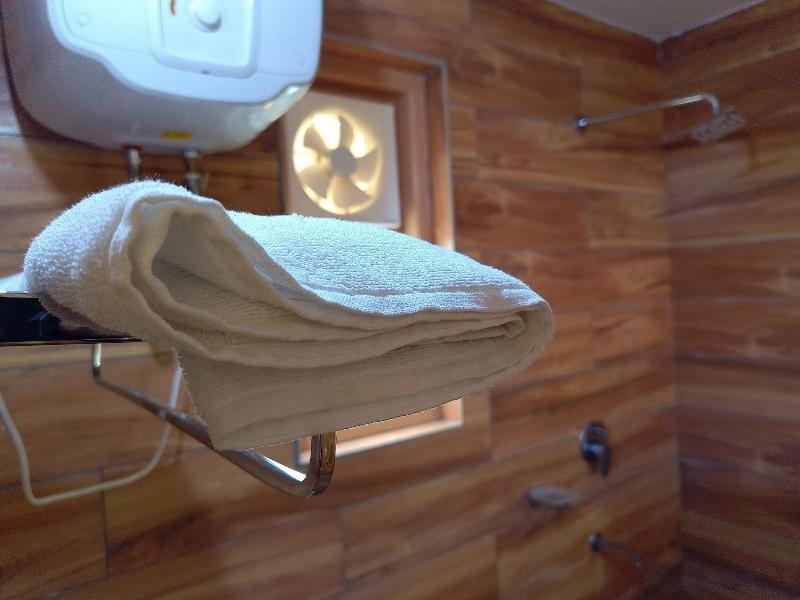 Elegance Retreat Manali Luxury Stay image