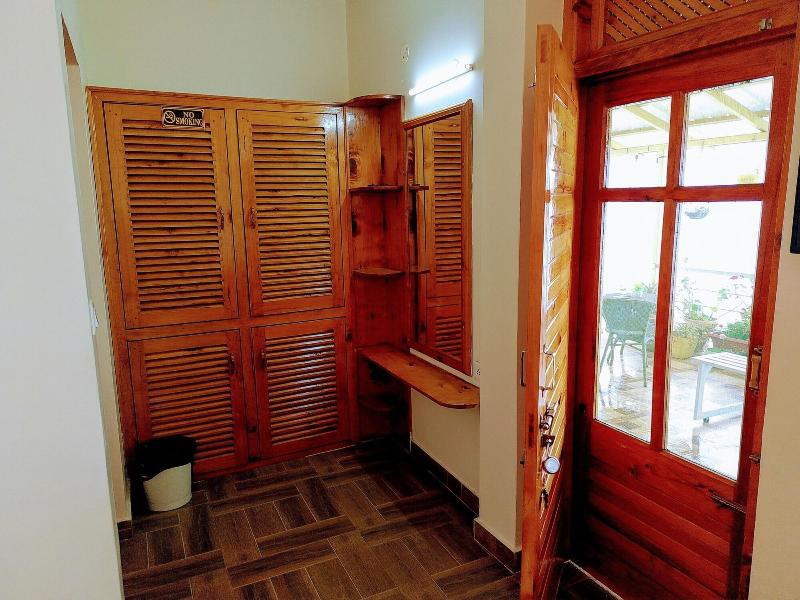Elegance Retreat Manali Luxury Stay image