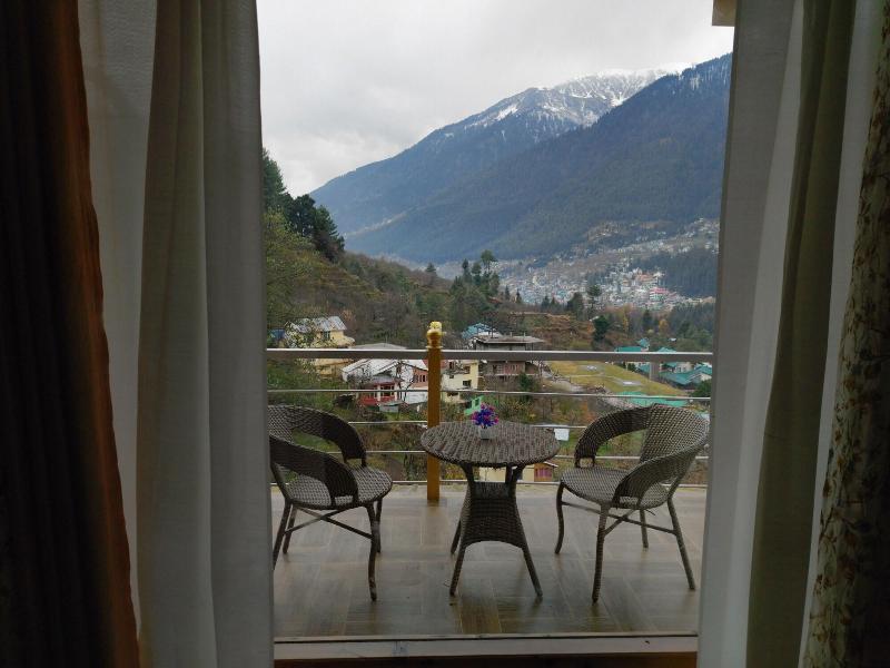 Elegance Retreat Manali Luxury Stay image