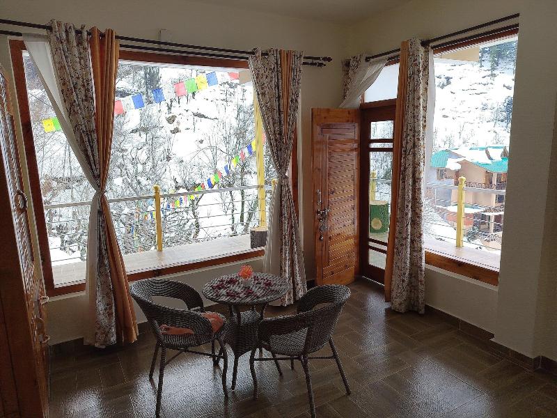 Elegance Retreat Manali Luxury Stay image