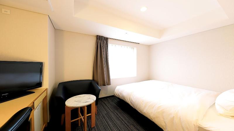Smile Hotel Osaka Yotsubashi image