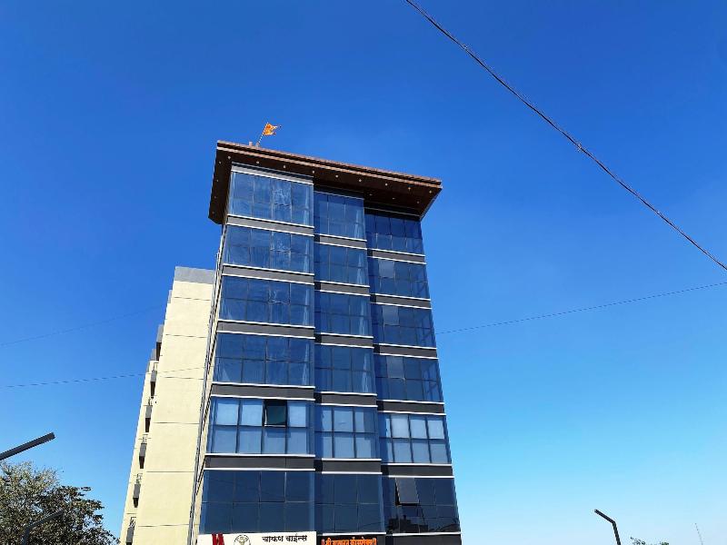 The Grand Sarovar Inn And Suites image