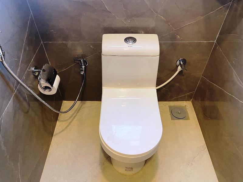 The Grand Sarovar Inn And Suites image