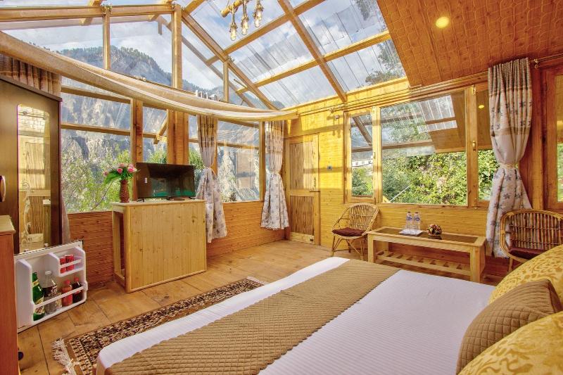 Regal Retreat image