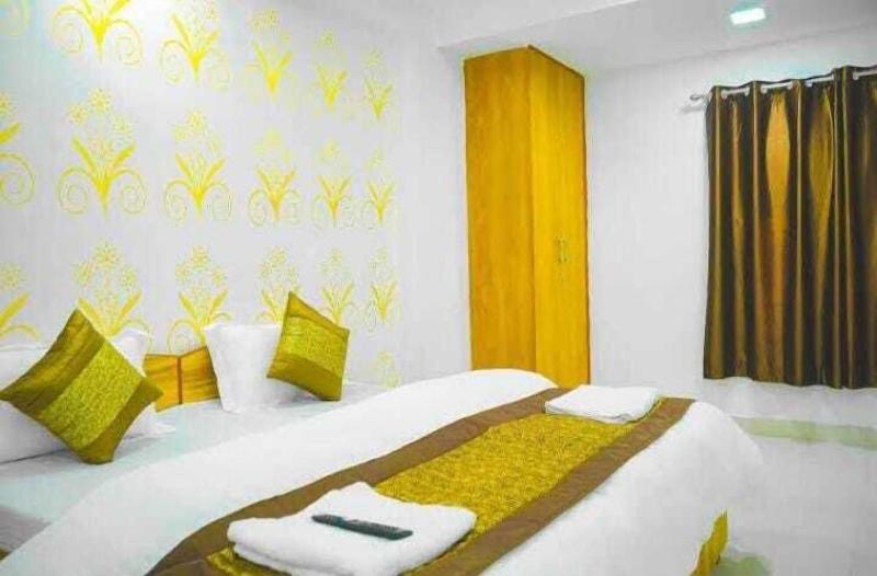 Hotel Abode Inn image