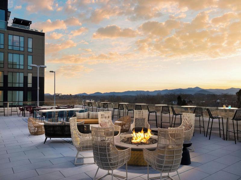 Moxy Asheville image