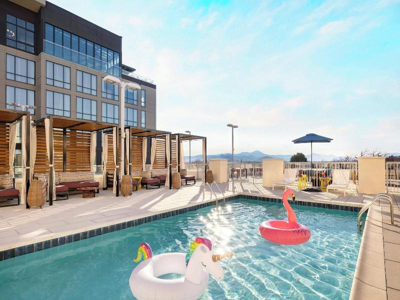 Moxy Asheville image