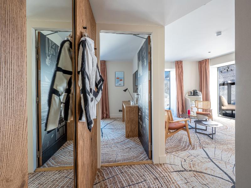 Hotel Voulezvous By Les Etincelles image