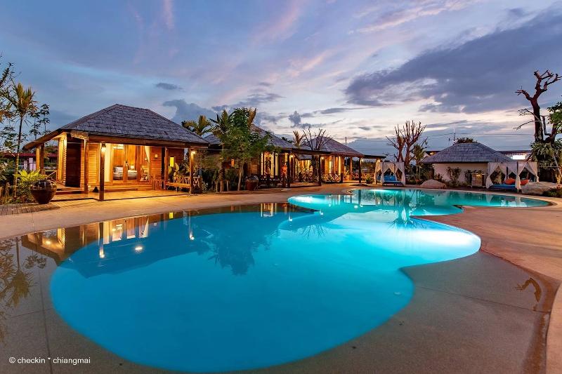 Buffalo Island Resort image
