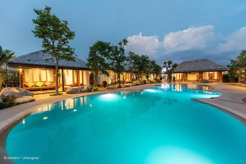 Buffalo Island Resort image
